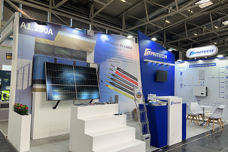 Characteristics of solar power generation system 